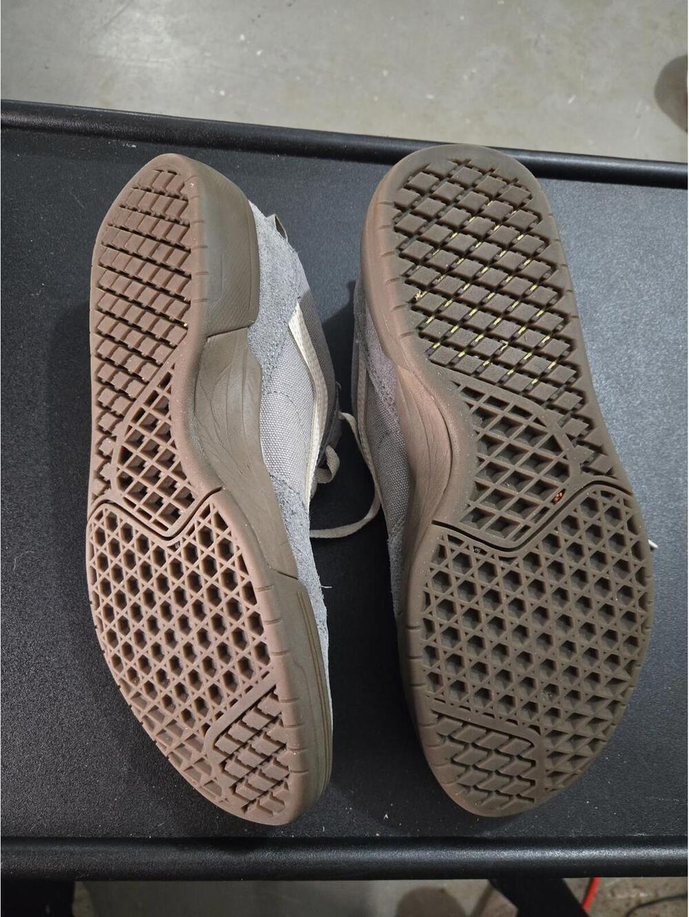 Vans Skate Wayvee Grey Suede Skate Shoes Size 9.5 US M - Picture 4 of 6